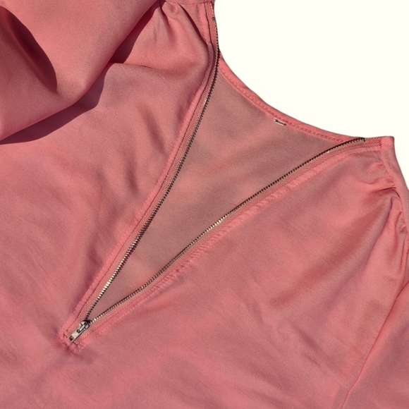 🟨 ☆ NWOT ☆ Sheer Pink Pull-Sleeve V-Neck Chiffon Blouse w Zipper Large - Picture 3 of 8